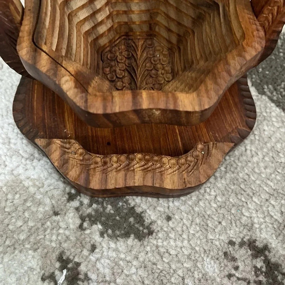 The Wooden Basket Co. Collapsing Basket - Picture 7 of 16